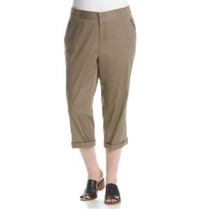 Womens Relativity Plus Size Cargo Capri Taupe Size 20W Rolled Hem NWT